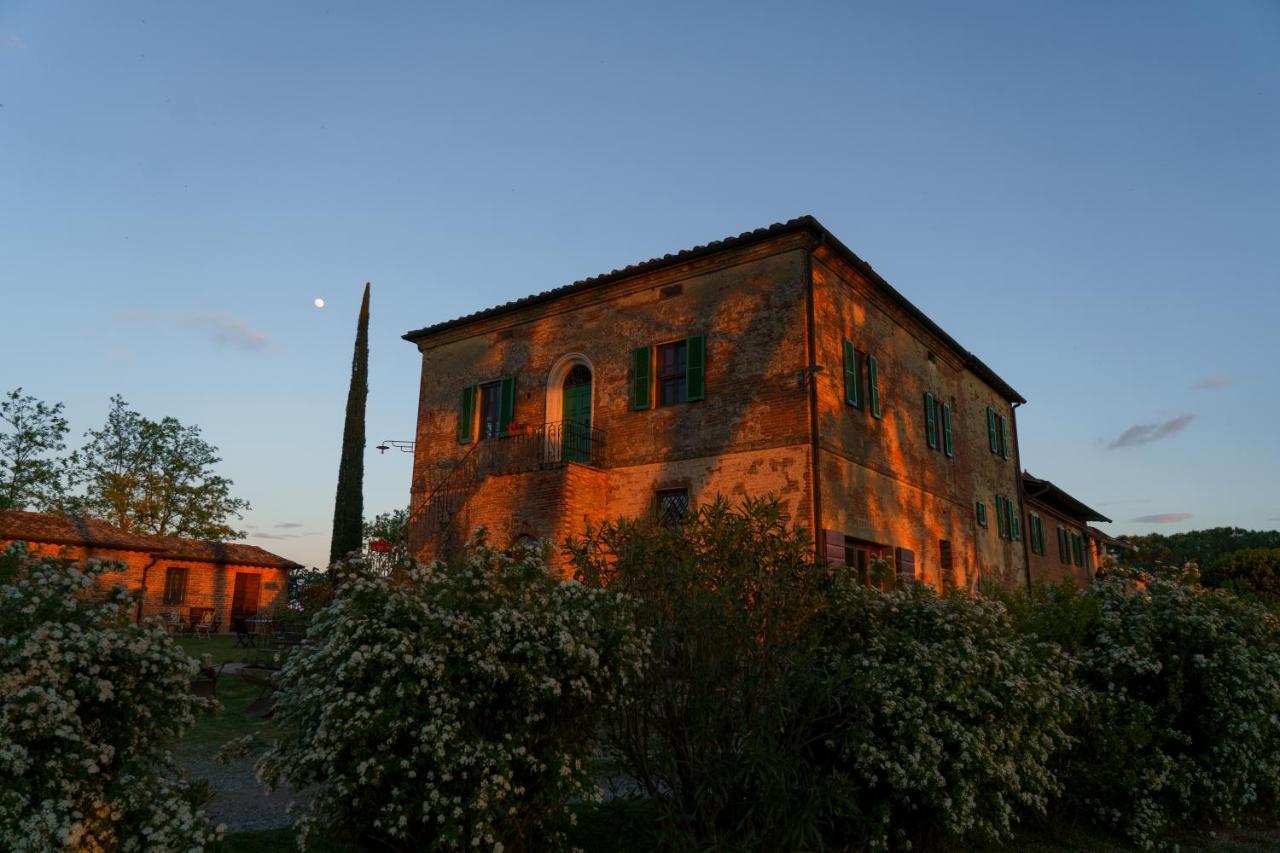 Villa Cozzano Pozzuolo Exterior photo