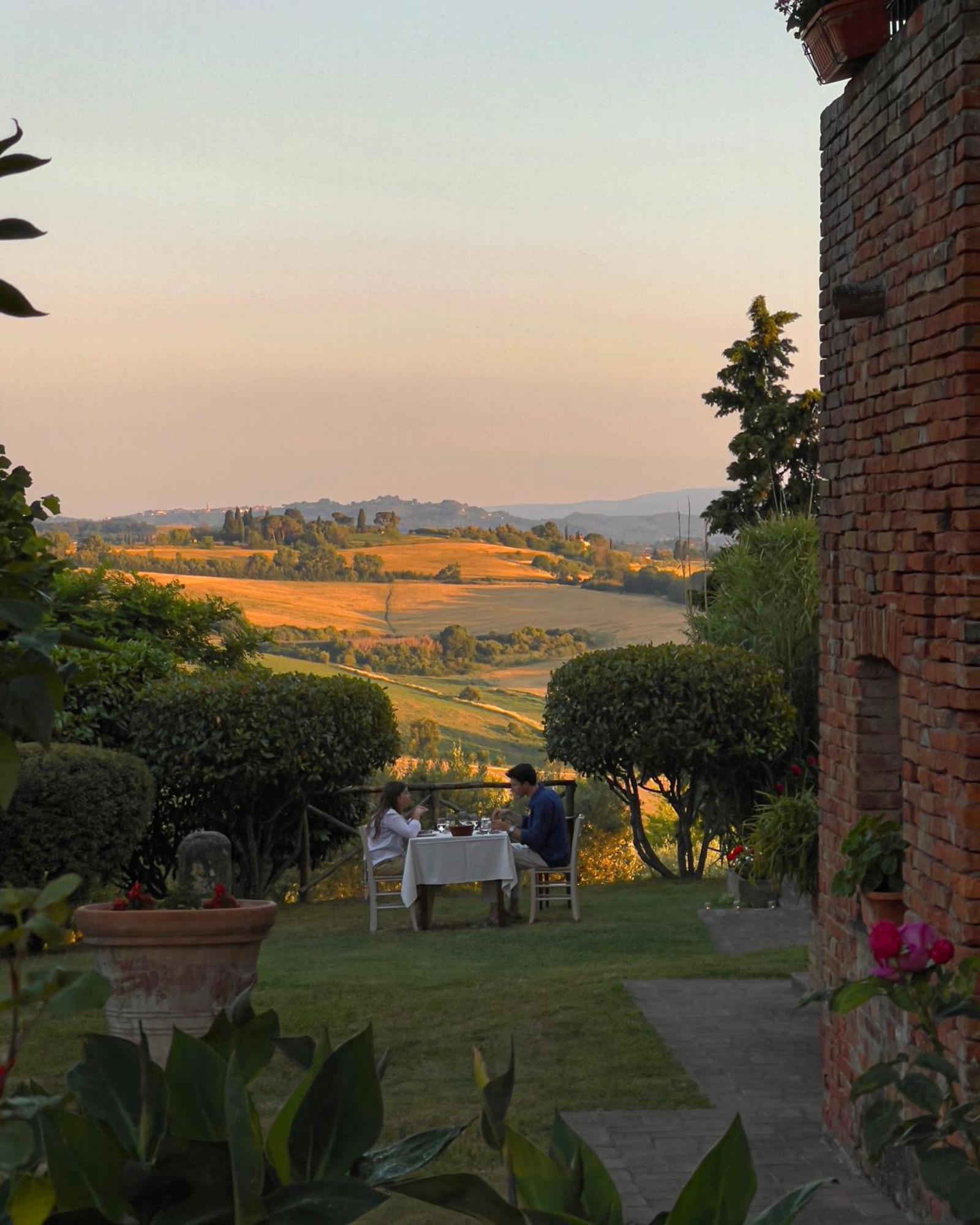 Villa Cozzano Pozzuolo Room photo