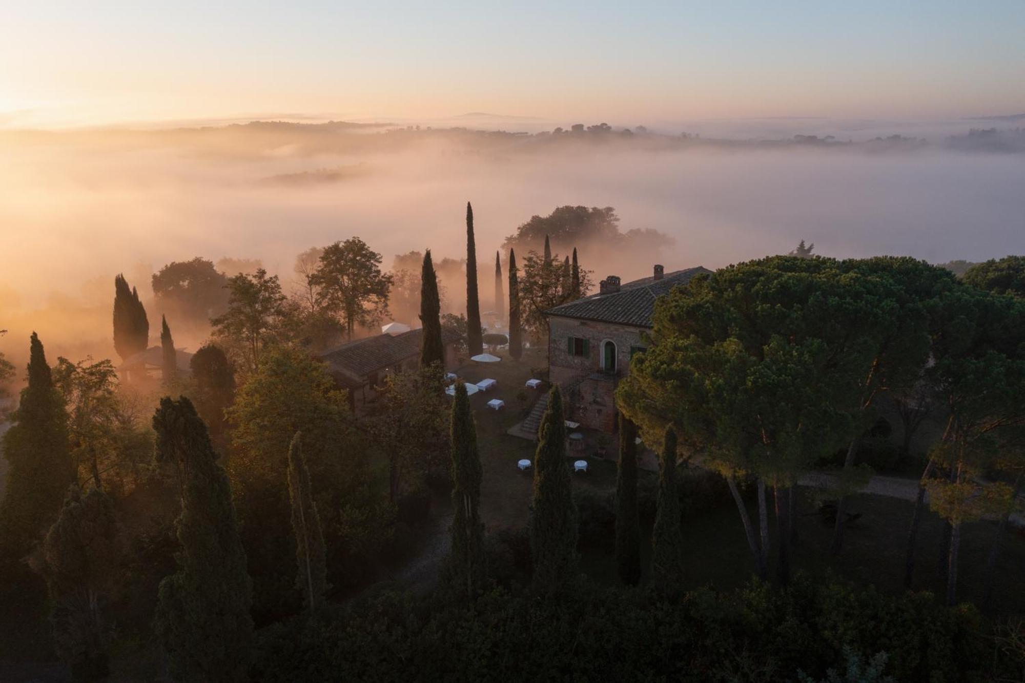 Villa Cozzano Pozzuolo Exterior photo